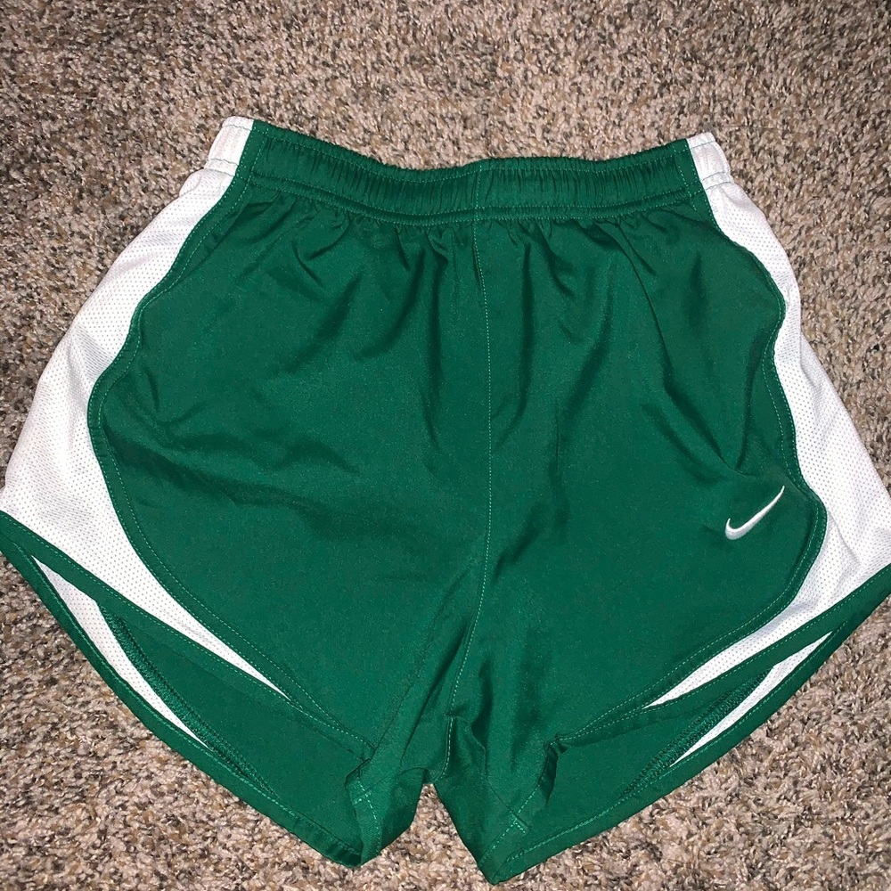 Dri-Fit Nike shorts/green